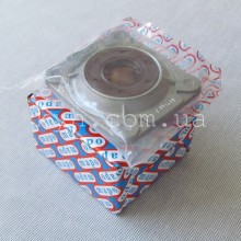 Кришка компресора Богдан передня з сальником МАРО (Туреччина)